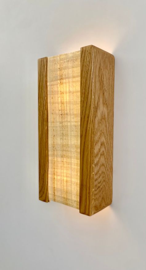 Wall Lamps Diy, Diy Projects Wood, Egyptian Papyrus, Wood Working Ideas, Pins Ideas, Ranch Furniture, Crockery Unit Design, Wooden Wall Lights, Easy Woodworking Ideas