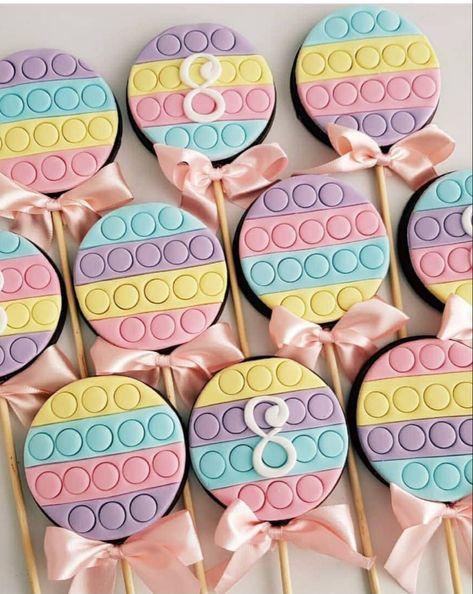 Pop It Birthday Theme, Pop It Birthday Decorations, Popit Theme Birthday Decor, Popit Party Decor, Pastel Pop It, Macarons Tower, Pop It Party, Birthday Cakes Girls Kids, Girl Birthday Cupcakes