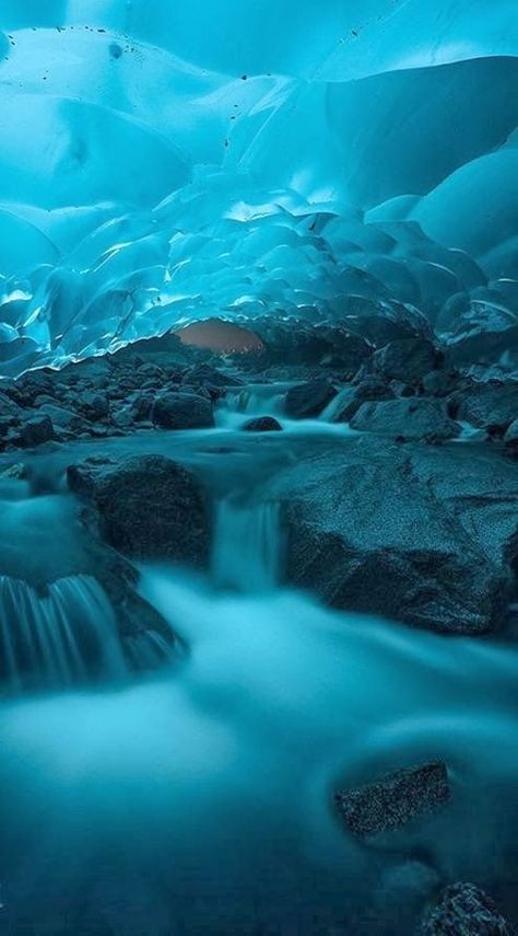 Mendenhall Ice Caves, Winters Tafereel, Mendenhall Glacier, Ice Caves, Juneau Alaska, Ice Cave, Phuket Thailand, Jeju, Sea World