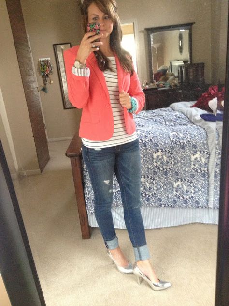 . I MUST get myself a coral blazer. So cute! Coral Jacket Outfit, Peach Blazer Outfit, Coral Blazer Outfit, Coral Outfit, Coral Jacket, Coral Blazer, Keep Calm Carry On, Coral Cardigan, Cardigan White