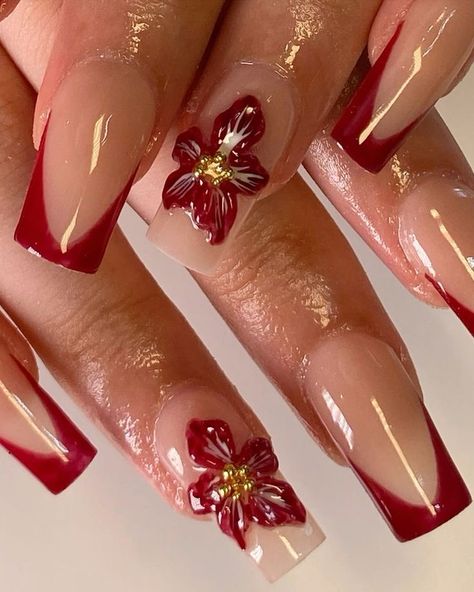 Red Themed Nails Acrylic, Red Nail Designs Natural Nails, Red Nails Square Design, Red Nail Designs Coffin Shape, Nails Acrylic Designs Red, Summer To Autumn Nails, Red Nails 2024 Trends, Short Nails Acrylic Red, Cheery Red Nail