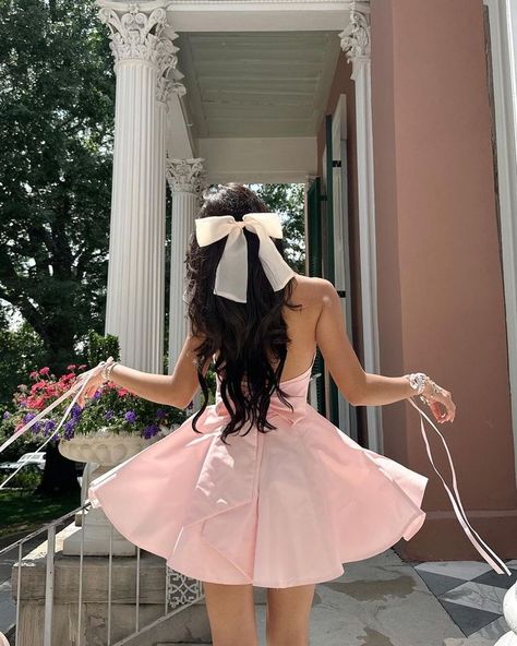 Sweet 16 Outfits, Dress Aesthetic, Pink Girly Things, Everything Pink, Pink Princess, Birthday Photoshoot, Birthday Dresses, Girly Girl, Birthday Outfit