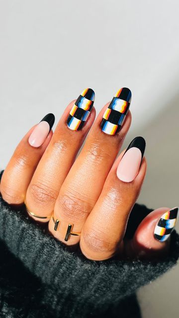 Brittney Ellen on Instagram: "Trippyyy 😵‍💫😵‍💫 A little late but weekend nails really have been my favorite lately 🏁💅🏽 Had these trippy checkered nails saved to my inspo folder for months now and I finally got around to trying them out! Obsessed is literally an understatement 🤭 Products used: @lightslacquer Paper Snow, Slice of Life, Toot Sweets, Barry, Blue Moon @mooncat Emo For Life @unt.global Water-based Topcoat Shop through the link in my bio or use code BRITTNEY for 10% off @lightsl Disco Nails, Flame Nail Art, Checkered Nails, Basic Nails, Crazy Nails, Black Nail Designs, Black Nail, Beauty Nail, Creative Nails