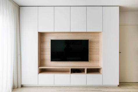 Tv In Wardrobe Ideas, Tv Wall Wardrobe Design, Tv In Wall Bedroom, Tv Wall Decoration Ideas, Tv Unit Design With Wardrobe, Wardrobe Design Bedroom Tv, Tv Wardrobe Living Room, Tv Shelf Ideas Bedroom, Tv And Wardrobe Unit