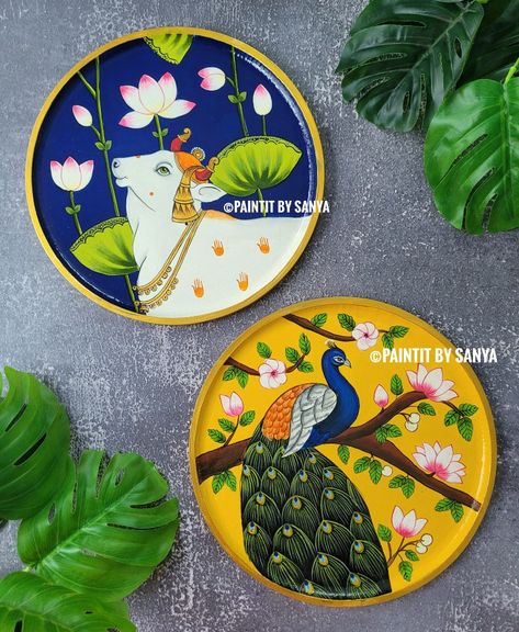 Cow pichwai painting, peacock pichwai painting. Hanp painted pichwai wallplate Pichwai Art Paintings Peacock, Peacock Pichwai Painting, Pichwai Paintings Peacock, Cow Pichwai Painting, Peacock Painting Easy, Pichwai Peacock, Pichwai Paintings Krishna, Pichwai Paintings Cows, Pichwai Art Paintings