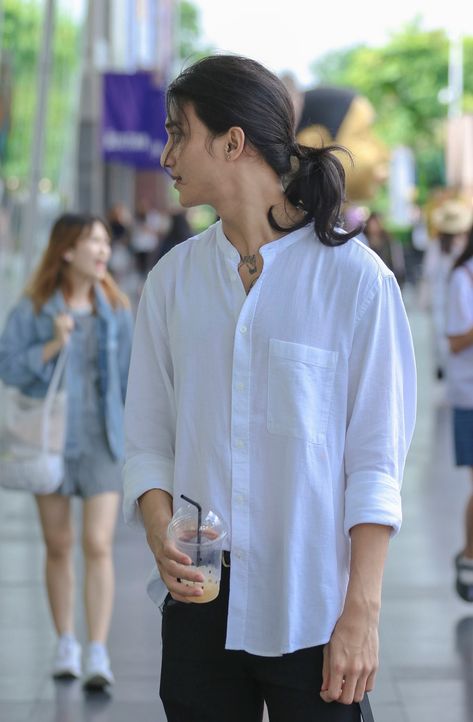 Paing Takhon Long Hair, Men With Long Black Hair, Guy With Long Hair, Paing Takhon, Stylish Mens Haircuts, Asian Male Model, Short Hair Tomboy, Handsome Asian Men, Boys Long Hairstyles