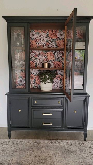 Painted Mcm China Cabinet, Moody China Cabinet, Curio Cabinet Wallpaper, Dark Furniture Makeover, Gothic China Cabinet, Vintage Furniture Restoration, Hutch Cabinet Makeover, Refinished Curio Cabinet, Refinished China Hutch