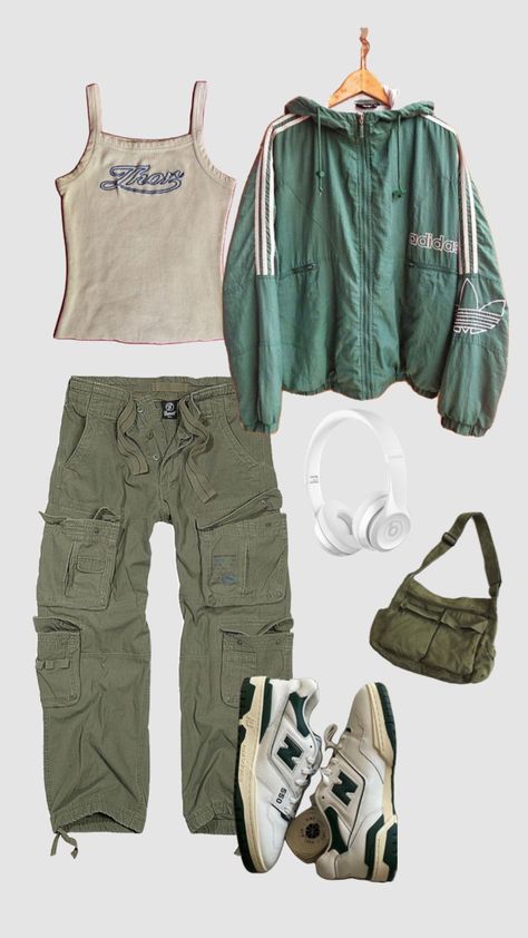 Green Tomboy Outfits, Blue Outfits, Tomboy Outfits, Tomboy Fashion, Green And Blue, My Vibe, Christmas List, Connect With People, Your Aesthetic