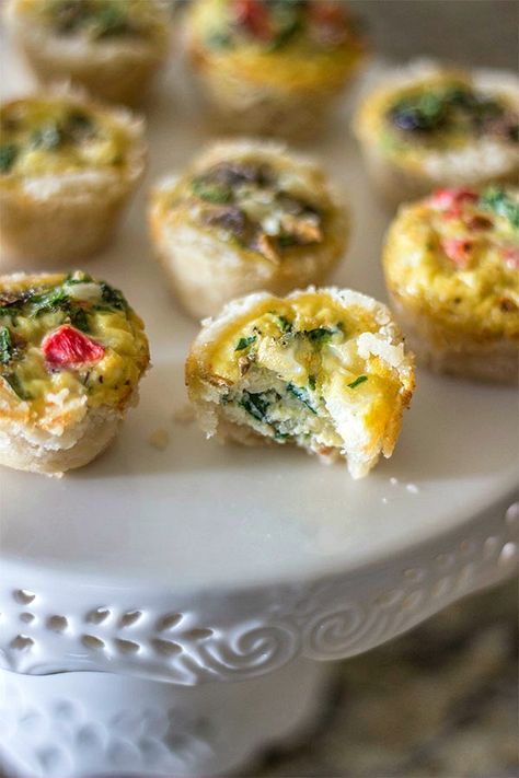 Gluten-Free Veggie Quiche Bites Gluten Free Tea Party Food, Dairy Free Quiche Recipes, Gluten Free High Tea, Quiche Bites, Healthy Quiche, Dairy Free Appetizers, Gluten Free Brunch, Veggie Quiche, Brunch Appetizers