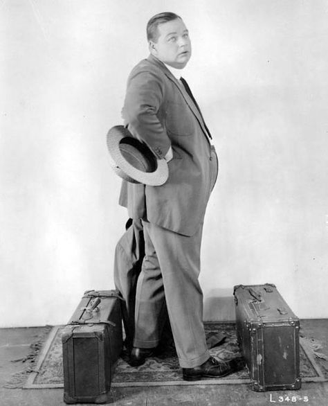 Roscoe ´Fatty´ Arbuckle - "Traveling Salesman" 1921 Travelling Salesman, Traveling Salesman, Winters Tale, Harold Lloyd, Movie Actors, Buster Keaton, Hooray For Hollywood, Winter's Tale, Hollywood Actors