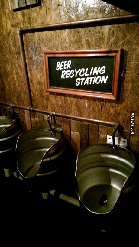 Men's bathroom in a local pub. Bar Bathroom Ideas, Ladies Toilet, Outside Toilet, Funny Bar Signs, Mens Bathroom, Recycling Station, Restaurant Bathroom, Pub Interior, Man Cave Bathroom