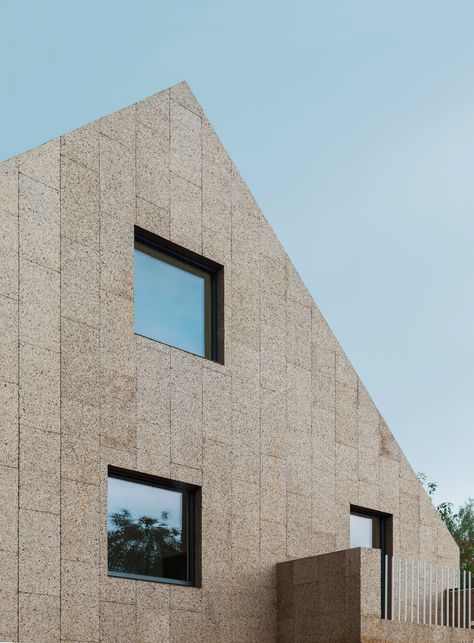 Cork Screw House by Rundzwei Architekten Berlin House, Wooden Pavilion, Timber Stair, Sliding Folding Doors, Facade Panel, Cork Screw, Facade Material, Cladding Materials, Facade Cladding