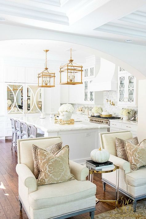 Family Room Makeover with A Well Dressed Home - Randi Garrett Design A Well Dressed Home, Formal Living Room Designs, Transitional Family Room, Family Room Makeover, Coastal Living Rooms, Family Room Design, Pool Design, Room Remodeling, Formal Living Rooms