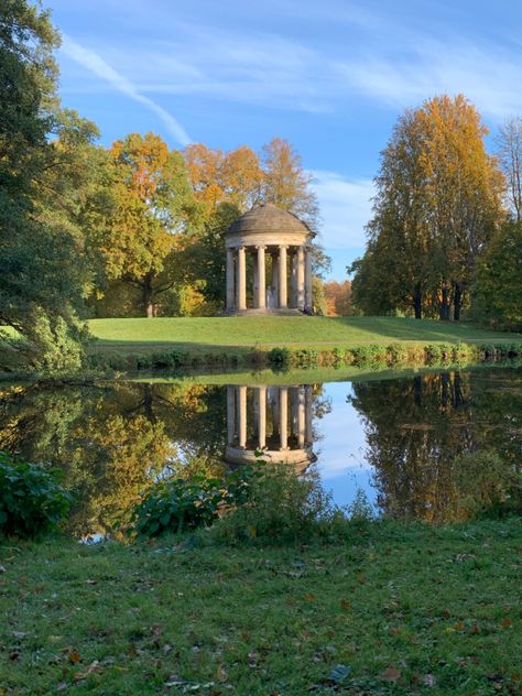 Landscape With Building, Hera Palace, Palace Exterior, Greek Garden, Hannover Germany, Luxury Exterior, Waterfall Paintings, Greek Temple, Sky Lanterns