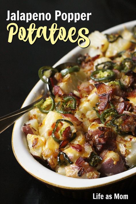 Loaded Potatoes, Burger Side Dishes, Bacon Appetizers, Stuffed Jalapenos With Bacon, Jalapeno Popper, Paleo Lunch, Heart Food, Vegetable Side, Potato Skins