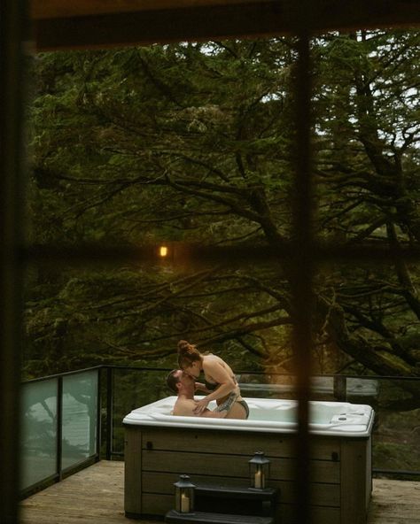 I told you part 2 would be good 🔥 New favourite date idea- book the coziest, most beautiful cabin with a hot tub and make some memories with the love of your life… oh and document it of course 📸 @remma_g11 and @trever_24 absolutely nailed their session 🤍🌱 #tofino #ucueletbc #tofinophotographer #nanaimophotographer #emotionsurfers #dirtybootsandmessyhair #bcphotographer Cabin Romance Aesthetic, Hot Tub Aesthetic Couple, Hot Tub Couple Pics, Tub Photoshoot Ideas, Cozy Relationship, Hot Tub Aesthetic, Tub Aesthetic, Autumn Goals, Cabin With Hot Tub