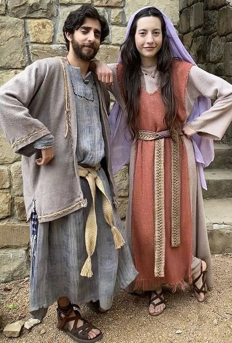 Ancient Jewish Clothing, Bible Costume Ideas, Bible Times Costumes, Biblical Attire, Biblical Clothes, Diy Biblical Costumes For Women, Bible Costumes For Women, Wise Men Costume Diy, Biblical Costumes For Women