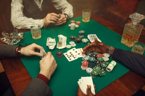 Texas Poker, Play Casino Games, Ace Card, Play Online Casino, Poker Face, Poker Games, Casino Royale, Online Casino Games, Poker Cards