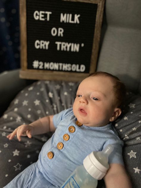 2 Months Picture Ideas, 2 Months Milestones, 5 Month Milestone Pictures, 2 Months Old Letter Board, 2 Month Milestone Picture Ideas, One Month Old Pictures, Newborn One Month Pictures, Two Month Milestone Picture, One Month Old Letter Board