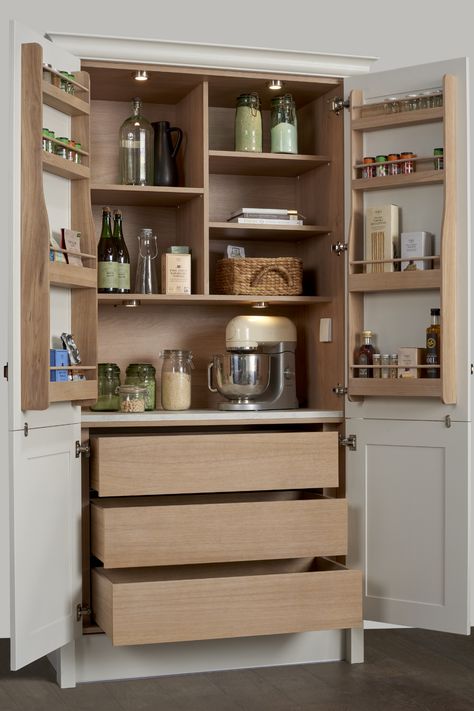 In need of kitchen storage inspiration? Our Howdens Larder Pantry is perfect for your kitchen storage ideas. Fill with your favourite cooking ingredients and food cupboard products for a modern kitchen design and easy accessible storage idea. Howdens Kitchens, Modern Kitchen Storage, Kitchen Larder, Open Plan Kitchen Dining, Kitchen Cupboard Designs, Kitchen Pantry Design, Organizing Hacks, Kitchen Dining Living, Kitchen Room Design