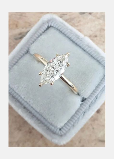 ► Ring Description ➛ Metal Type : 925 Sterling Silver/10 Carat/14 Carat Solid Gold ➛ Metal Tone : White / Yellow / Rose Gold ➛ Stone Type : Simulated Diamond/Moissanite Diamond ➛ Stone Shape : Marquise Cut ➛ Stone Carat Weight : 2.5 Carat Approx. ➛ Stone Size: 7*14 mm ➛ Stone Color : Colorless ➛ Stone Clarity : VVS1 ➛ Stone Make : High Quality ➛ Free Engraving service. ► Working and Shipping time -All Items are made to order for each customer. Please allow 2 weeks after purchase for shipping. ► Wedding Ring Marquise, Marquise Wedding Ring, Marquise Cut Engagement Ring, Marquise Diamond Ring, Cute Engagement Rings, Future Engagement Rings, Ring Marquise, Simulated Diamond Rings, Marquise Ring