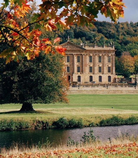 Bakewell England, English Manor Houses, Chatsworth House, English Country House, Peak District, Stately Home, English Countryside, Beautiful Buildings, Pretty Places