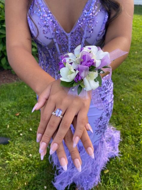 Prom Nail Purple, Prom Nails Violet, Nails That Go With A Purple Dress, Acrylic Nails For Purple Dress, Lavender Purple Corsage, Nails To Match Purple Dress Prom, Prom Nails French Tip Almond, French Tip Nails Purple Glitter, Cute Hoco Nails For Purple Dress