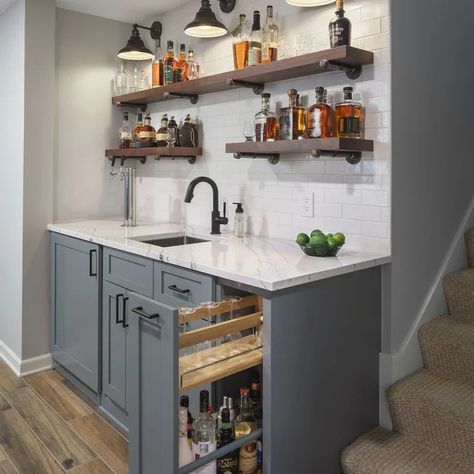 75 Wet Bar Ideas You'll Love - October, 2023 | Houzz Wet Bar Ideas Basement, Farmhouse Home Bar, Basement Wet Bar Ideas, Wet Bar Ideas, Wet Bar Basement, Basement Wet Bar, Garden Room Interiors, Wet Bar Designs, Home Bar Ideas