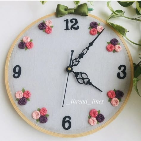 Embroidery Hoop Clock Design, Embroidery Clock Design, Embroidery Hoop Clock, Embroidered Clock, Clock Embroidery, Embroidery Clock, Floral Clock, Embroidery Hoop Art Diy, Simple Hand Embroidery Patterns