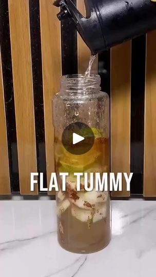 Stomach Detox, Jnr Choi, Detox Cleanse Water, Tummy Pooch, Smoothie Diet Challenge, Detox Smoothie Recipes, 3 Day Detox, Detox Tips, Detox Water Recipes