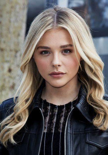 Chloe Grace Mortez, Hit Girls, Chloë Grace Moretz, Chloe Moretz, Grace Moretz, Louis Vuitton Fashion, Chloe Grace Moretz, Chloe Grace, Black Leather Jacket