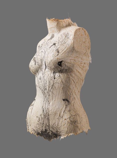 Feminine Gaze, Chinese Culture Art, Traditional Femininity, High Fashion Couture, Female Torso, Paper Sculptures, Ancient Paintings, Paper Mache Sculpture, Cover Paper