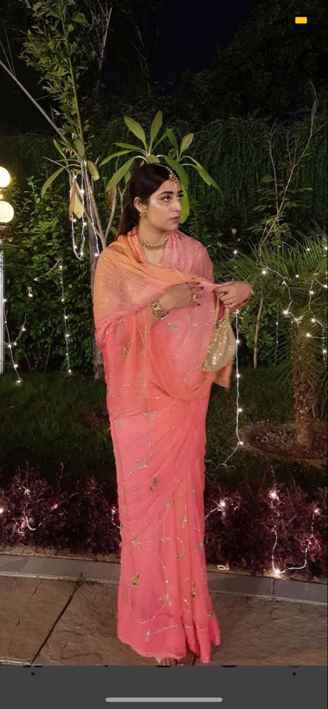 Chiffon Saree Rajasthani, Rajputi Saree Look In Wedding, Rajputi Style Saree, Chiffon Rajputi Sarees, Rajputi Chiffon Saree, Royal Rajputi Saree, Rajasthani Royal Saree Look, Rajasthani Saree Look, Rajputana Saree