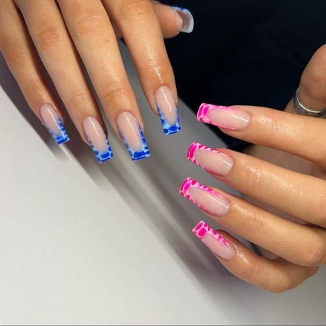 #crocprint #crocnails #acrylic #frenchtipnails #croc #blue #pink Pink And Blue Nail Inspiration, Blue Nails Inspiration Summer, Blue Acrylic Nail Designs Ideas, Pink With Blue Nails, Croc Print Nail Design, Pink And Blue Acrylics, Pink And White Croc Nails, Pink And Blue Nail Ideas, Blue Croc Nail Design