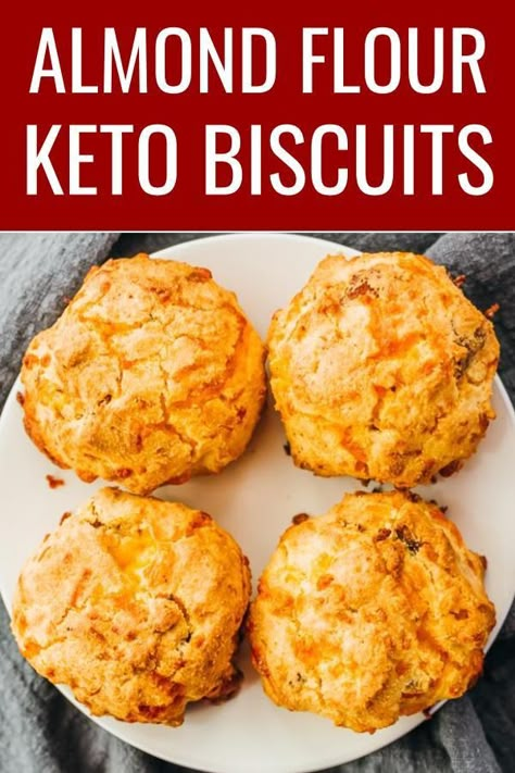 Bacon Cheddar Biscuits, Keto And Gluten Free, Almond Flour Biscuits, Almond Flour Bread, Desayuno Keto, Cheesy Appetizer, No Bread Diet, Low Carb Biscuit, Best Keto Bread