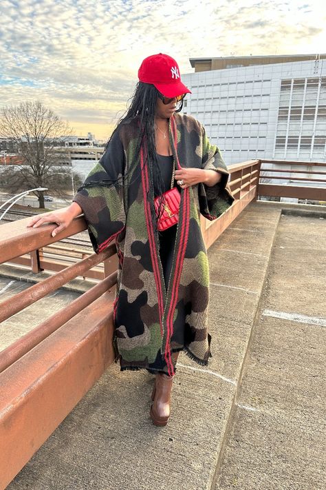 Cute Fall Looks For Black Women, Cropped Cardigan Outfit Plus Size, Onsie Outfits Women, Holiday Brunch Outfit, Camo Kimono, Cardigan Outfit Plus Size, Fall Looks For Black Women, Fall Festival Fashion, Bohemian Street Style