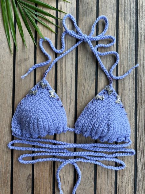 knitkinis - Etsy España Butterfly Crochet, Bikinis Crochet, Beaded Butterfly, The Color Purple, Crochet Business, Womens Halter Tops, Halter Tops, Honolulu Hawaii, Purple Lavender