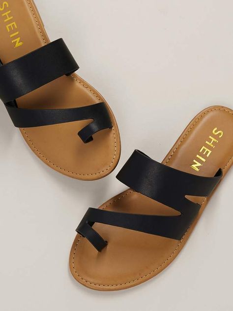 Sandles Flat Summer, Flat Slippers For Women, Women Flat Sandals, Latest Sandal, Shoes Flats Sandals, Cute Sandals, Slipper Sandals, Fashion Sandals, Sandals Women