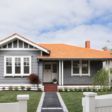 Red Roof House Colors, Terracotta Roof House, Orange Roof, Red Roof House, Californian Bungalow, Terracotta Roof Tiles, Terracotta Roof, House Colours, California Bungalow