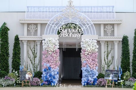 Wedding Entrance Door, Wedding Planning Checklist Budget, Event Entrance Arch, Entrance Door Decor, Entrance Wedding, Entrance Arch, Gate Entrance, Event Entrance, Wedding Entrance Decor