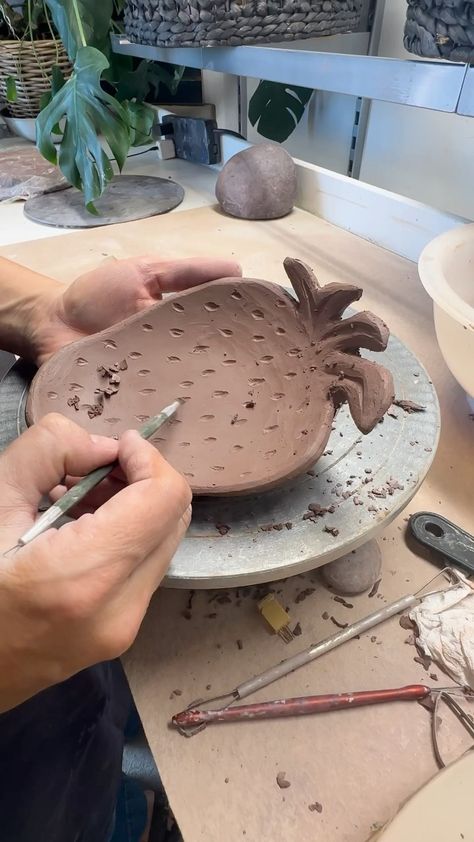 Clay strawberry dish by @aprilhackbarth | Instagram Clay Strawberry Dish, Strawberry Air Dry Clay, Artsy Hobbies, Strawberry Pottery, Ceramics Strawberry, Pottery Strawberry, Strawberry Ceramic, Strawberry Ceramic Bowl, Clay Strawberry