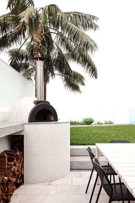 pizza oven in outdoor area with views of the ocean Carport Makeover, Pizza Oven Outdoor Kitchen, Outdoor Bbq Area, Pool Landscape Design, Outdoor Pizza Oven, Outdoor Dining Spaces, Pink Palette, Outdoor Pizza, Pizza Ovens