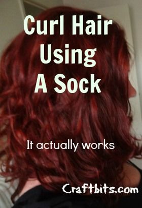 DIY Sock Hair Curler Diy Curls Overnight, Diy Hair Curls, Hair Curlers Overnight, Diy Hair Rollers, Sock Curls, Diy Curls, Big Bouncy Curls, Diy Hair Curlers, Hair Diffuser