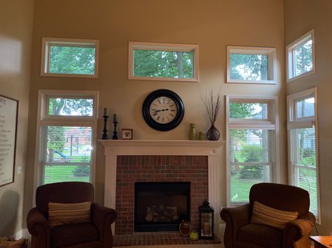 Window Above Fireplace, Fireplace With Window Above, Fireplace Windows, Above Fireplace, Visual Aids, My Idea, Chic Interior, Fireplace Design, Love It