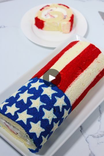 66K views · 1K reactions | American Flag Swiss Roll! 🇺🇸 Find all the products I use, the full recipe, and all my tips and tricks to making these Designed Sheet cakes on my website!❤️ https://thesqueakymixer.com/american-flag-swiss-roll/ | The Squeaky Mixer | The Squeaky Mixer · Original audio American Flag Cake Ideas, Noosa Yogurt, Flag Cake Recipe, American Flag Cake, Beans Image, Tea Time Party, Swiss Roll Cake, Design Sheet, Flag Cake