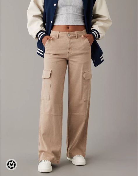 Brown Cargo Pants Outfit, Baggy Pants Outfit, Khaki Pants Outfit, Beige Cargo Pants, Brown Cargo Pants, Khaki Cargo Pants, Cargo Pants Outfit, Uniform Pants, Cargo Pants Women