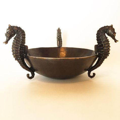 Fish Sculptures, Leafy Sea Dragon, Marine Artist, Water Creatures, Artistic Elements, Sea Dragon, Art Society, Discovery Channel, Decorative Bowl