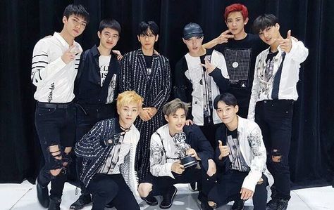 Exo Group Photo, Exo Ot9, Exo Group, Group Photo, Exo, On Twitter, Twitter