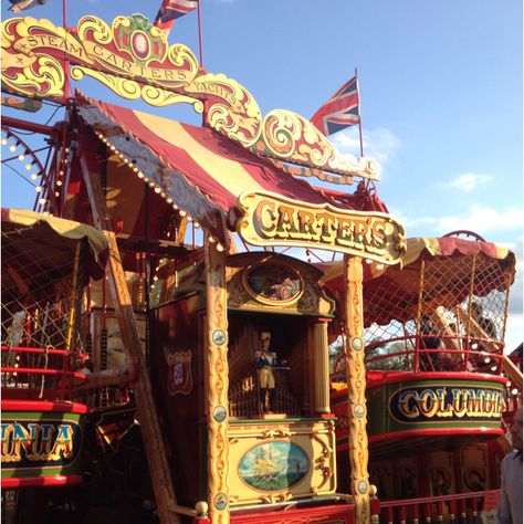 County Fair Aesthetic, Circus Interior, Vintage Fairground, Vampire Circus, Au Inspiration, Tent Ideas, Carousel Animals, Village Fete, Dark Circus