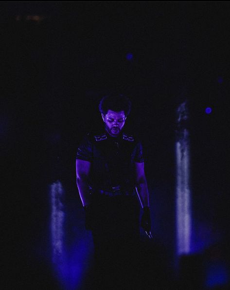 The Weeknd Tour 2022, The Weeknd Purple, Ariana Grande The Weeknd, The Weeknd Wallpaper Iphone, The Weeknd Poster, Beauty Behind The Madness, Abel The Weeknd, Home Lock Screen, Abel Makkonen